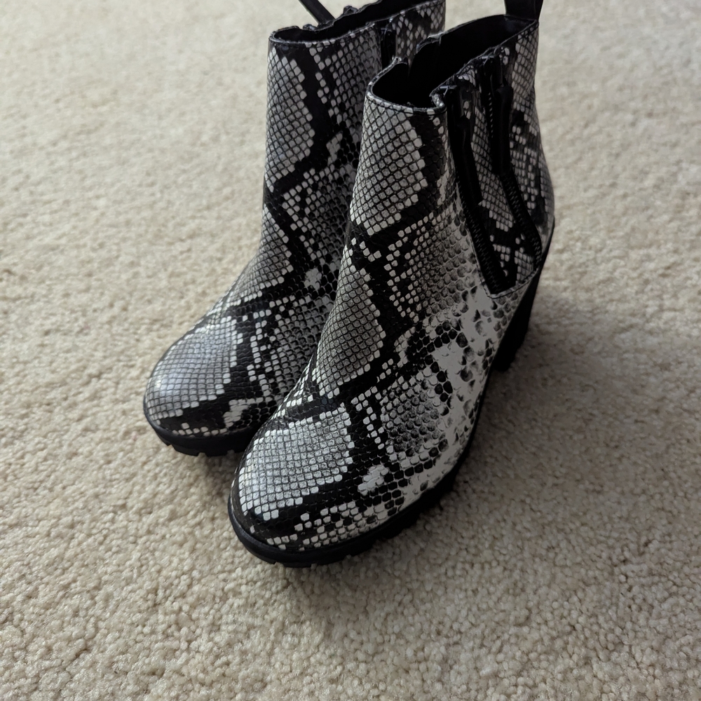 Mix No. 6 Black and White Snake Print Heeled Boots